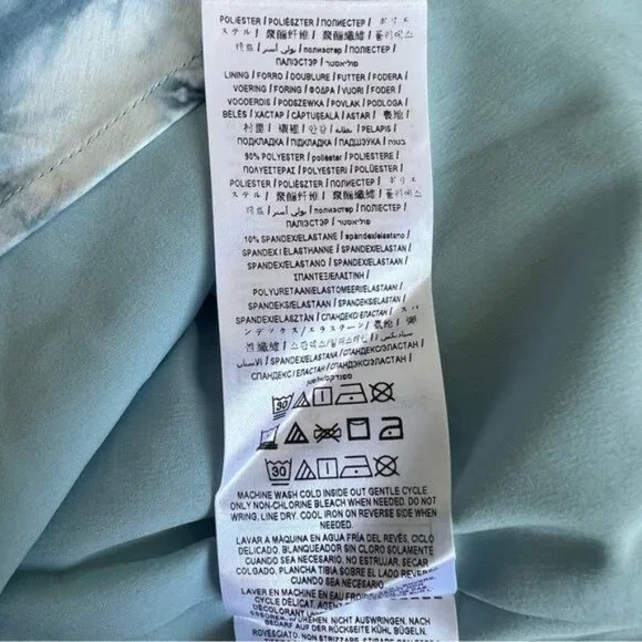 Guess Eco Short Sleeve Juliana Dress - M - Picture 5 of 7